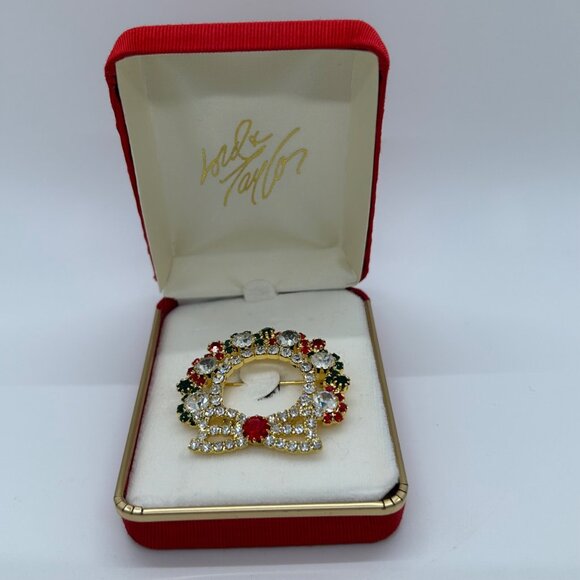 Vintage Lord & Taylor Christmas Wreath Brooch Gold-Tone Rhinestones Red Green Cl - Picture 2 of 16